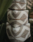 Boite à offrandes de Bali à motif ethnique Alam