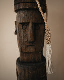 Grande suspension perles de bois et coquillages