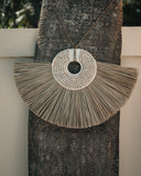 Collier Papou Jerami en coquillages et paille naturelle