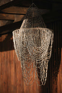 Lustre en coquillages bicolore élégant